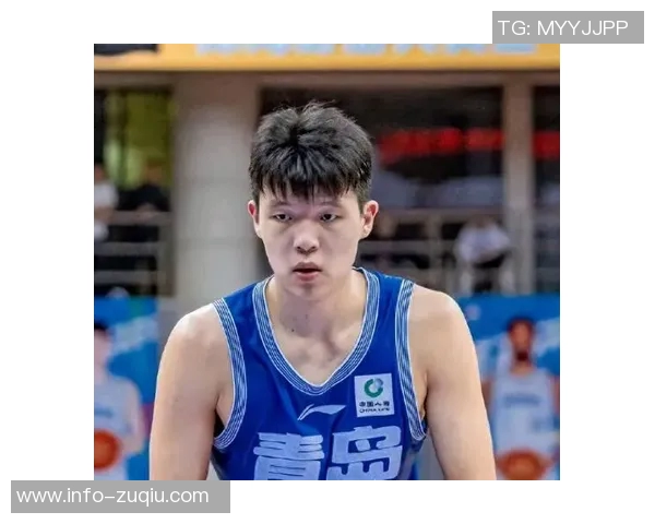 杨瀚森顺利通过脑震荡检查开拓者队士气恢复无碍继续征战