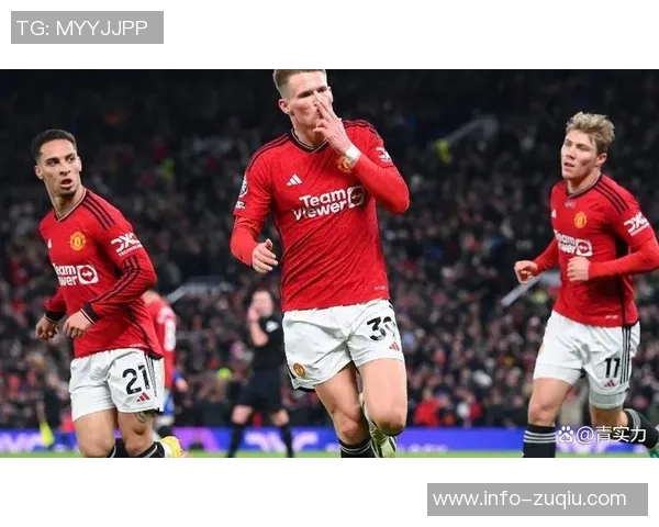 曼联传奇对卡里克提出挑战周末是否应让舍什科首发出战